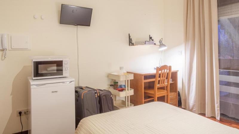 Residencia Laranjeira Albergue *